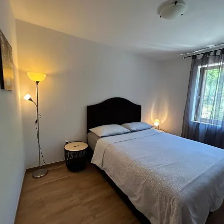 Apartment Mestrovic, Klimno, Soline Bay, Island Krk *