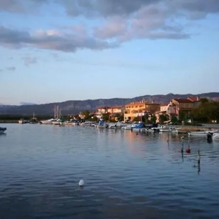 Mestrovic, Klimno, Soline Bay, Island Krk Климно