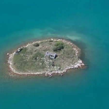 Mestrovic, Klimno, Soline Bay, Island Krk Климно