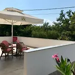Apartmán Mestrovic, Klimno, Soline Bay, Island Krk *